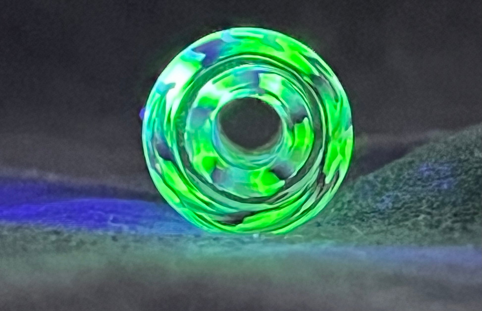 12,7 x 32,5mm - BradBGlass - Oasis Flamework - USA