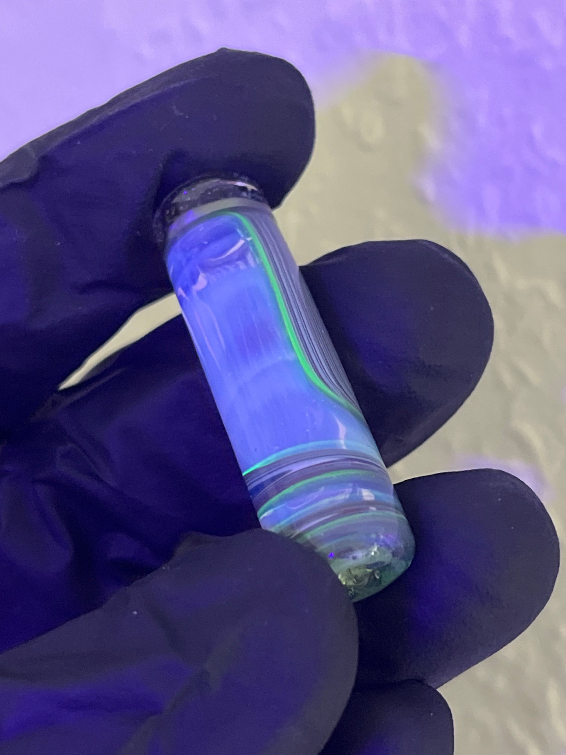12,4mm  - UV Reaktiv - Brad B - USA