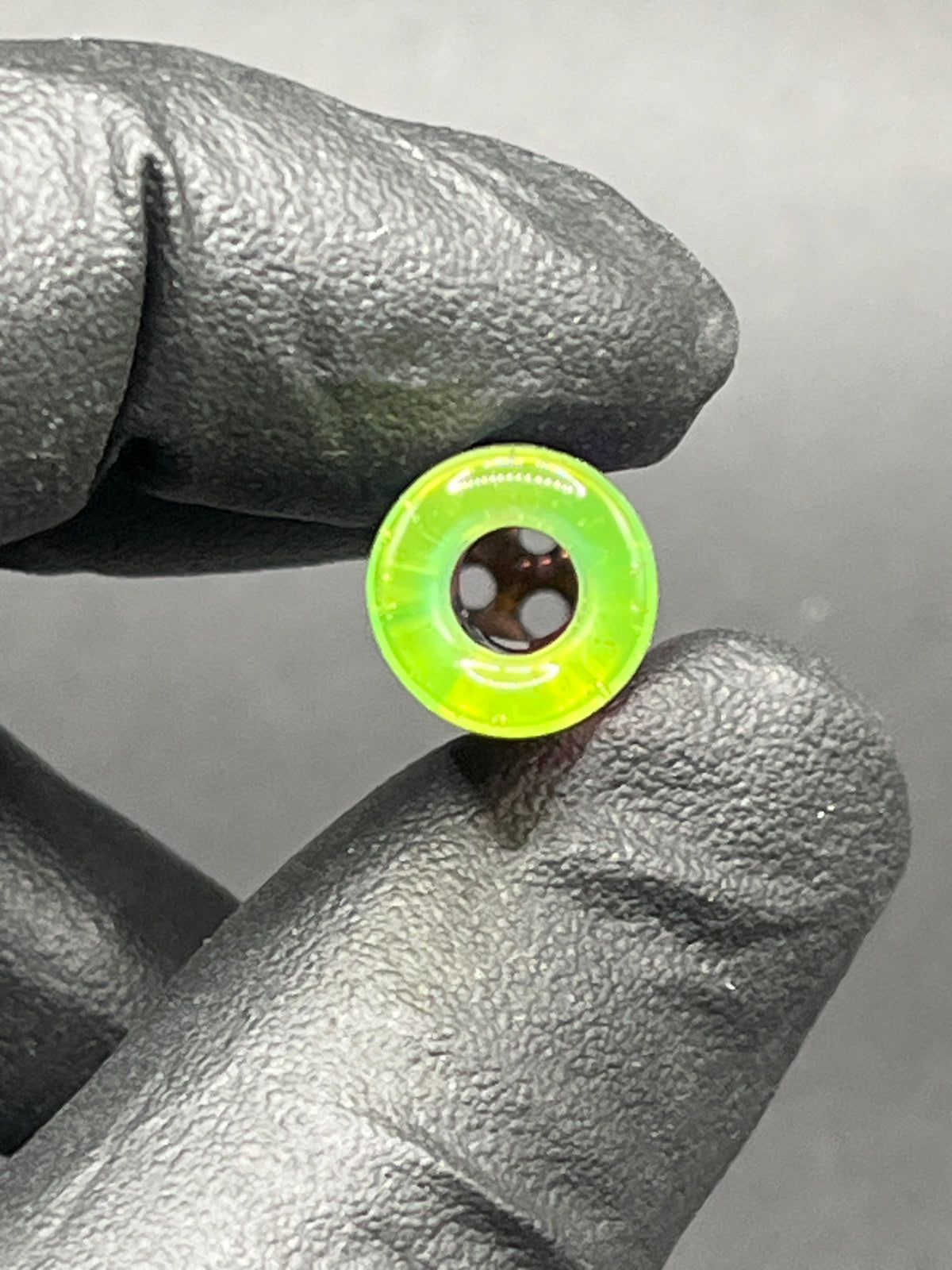 11mm - UV Reaktiv - Brad B - USA