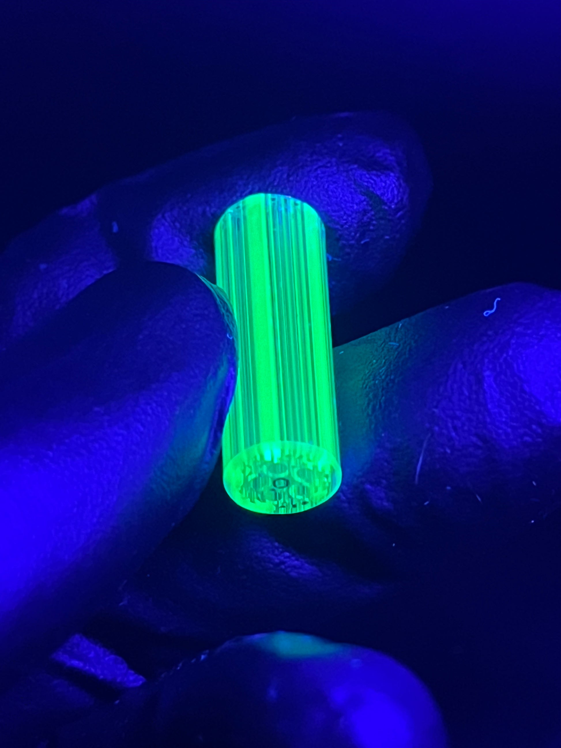 9mm - UV Reaktiv - Freeek - USA
