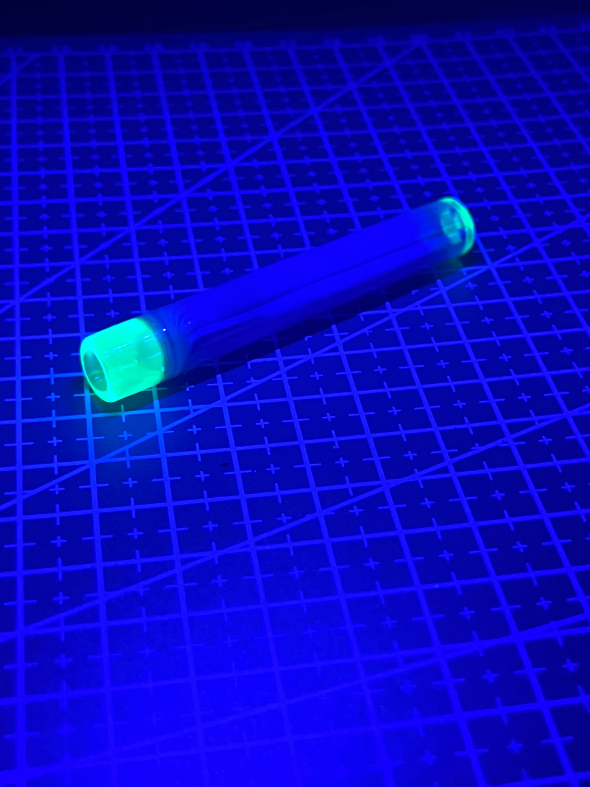 10,4mm - UV Reaktiv - Brad B - USA