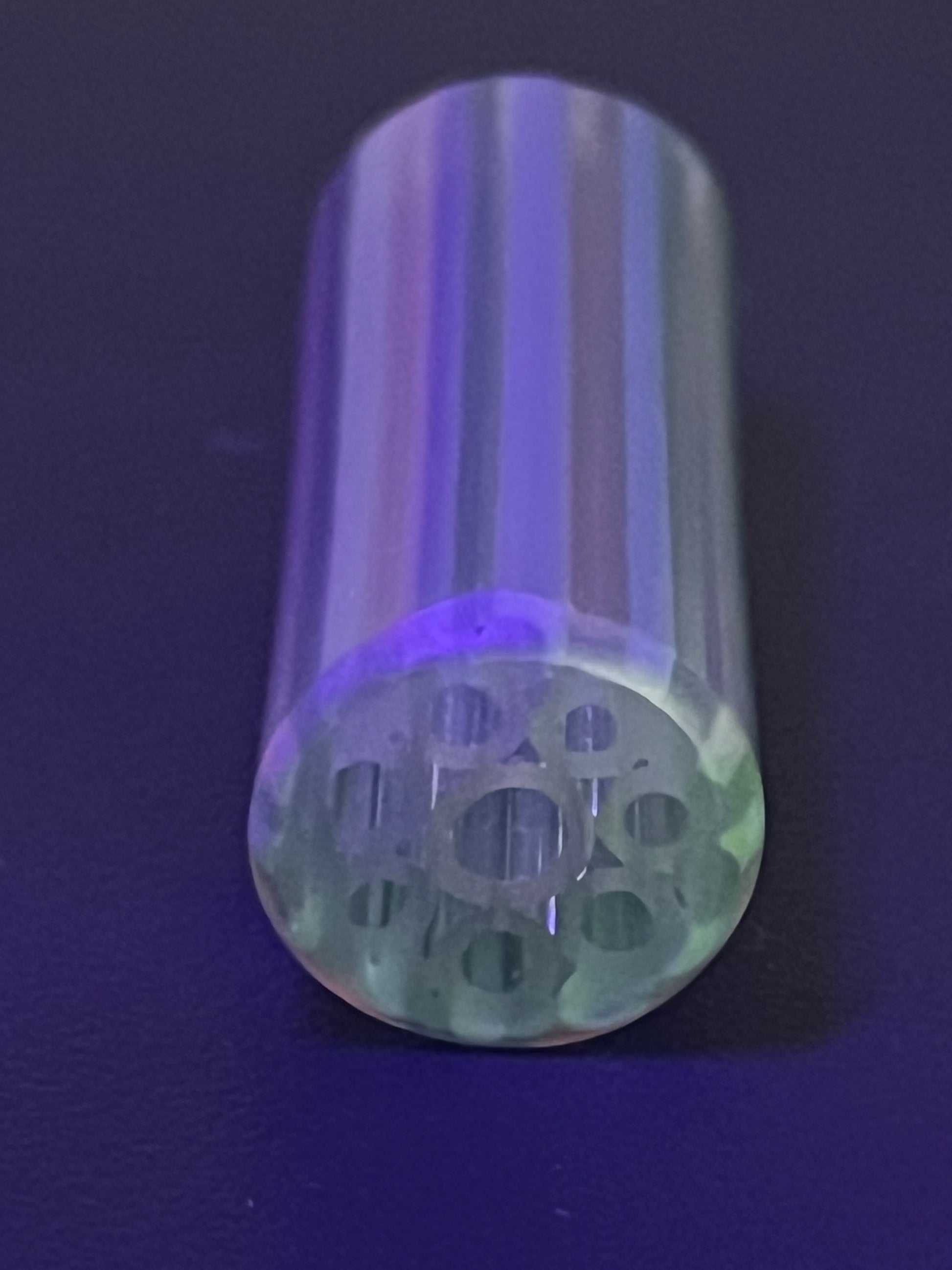 12,9 auf 13,3mm  - XT - UV Reaktiv - Freeek Glass - USA