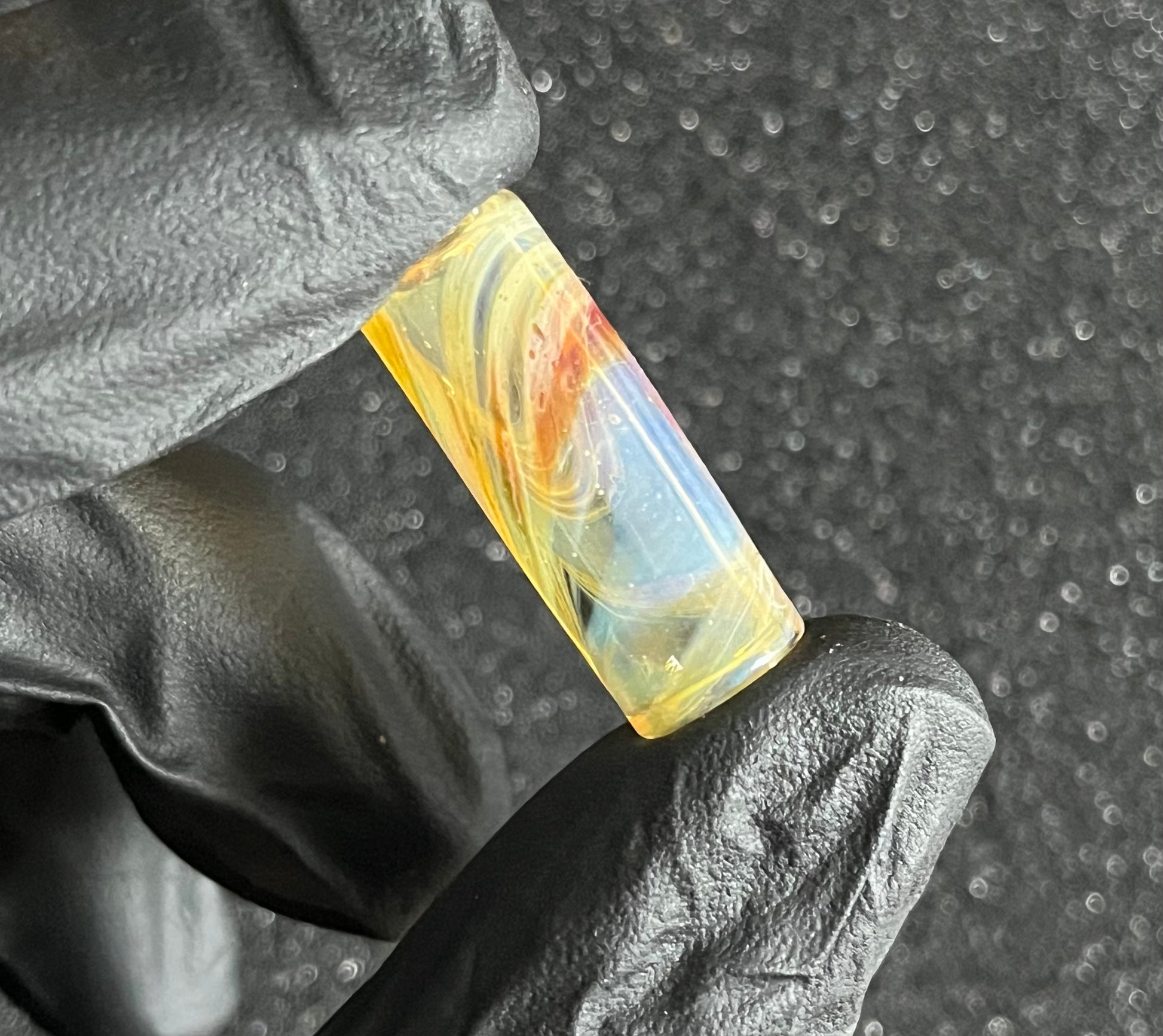 11 x 28mm - Unikat von Melty Glass