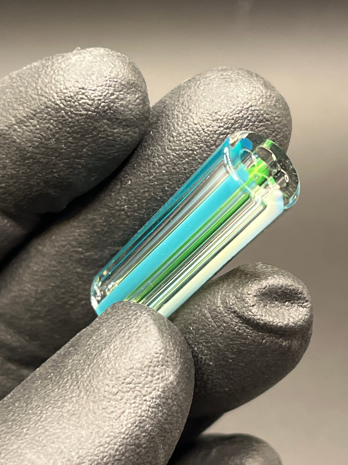 11mm - UV Reaktiv  - Brad B - USA