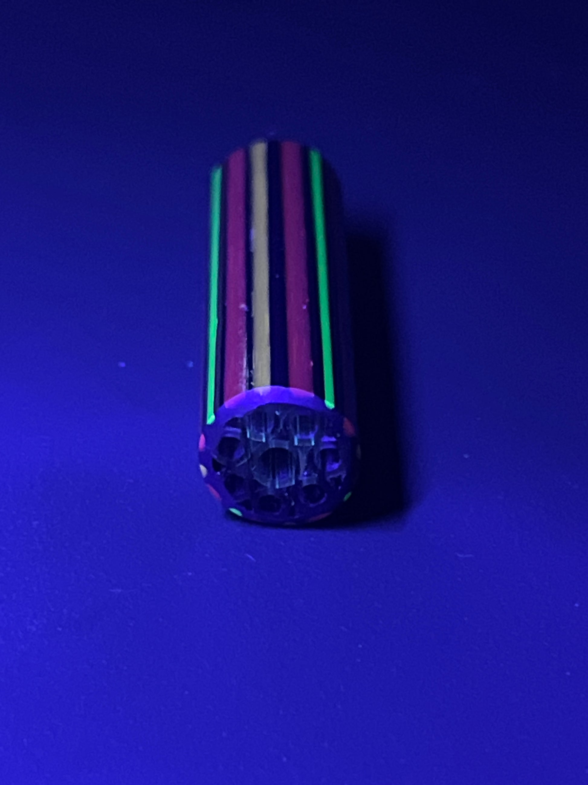 9mm- UV Reaktiv - Freeek Glass - USA