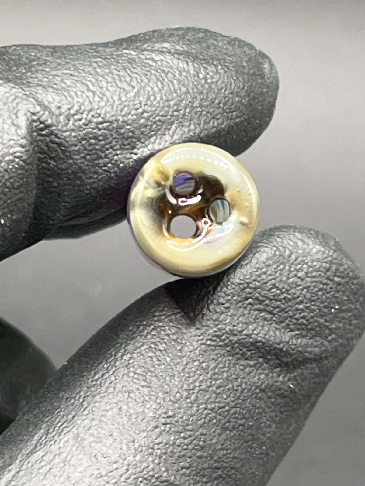 11mm - UV Reaktiv - Brad B - USA