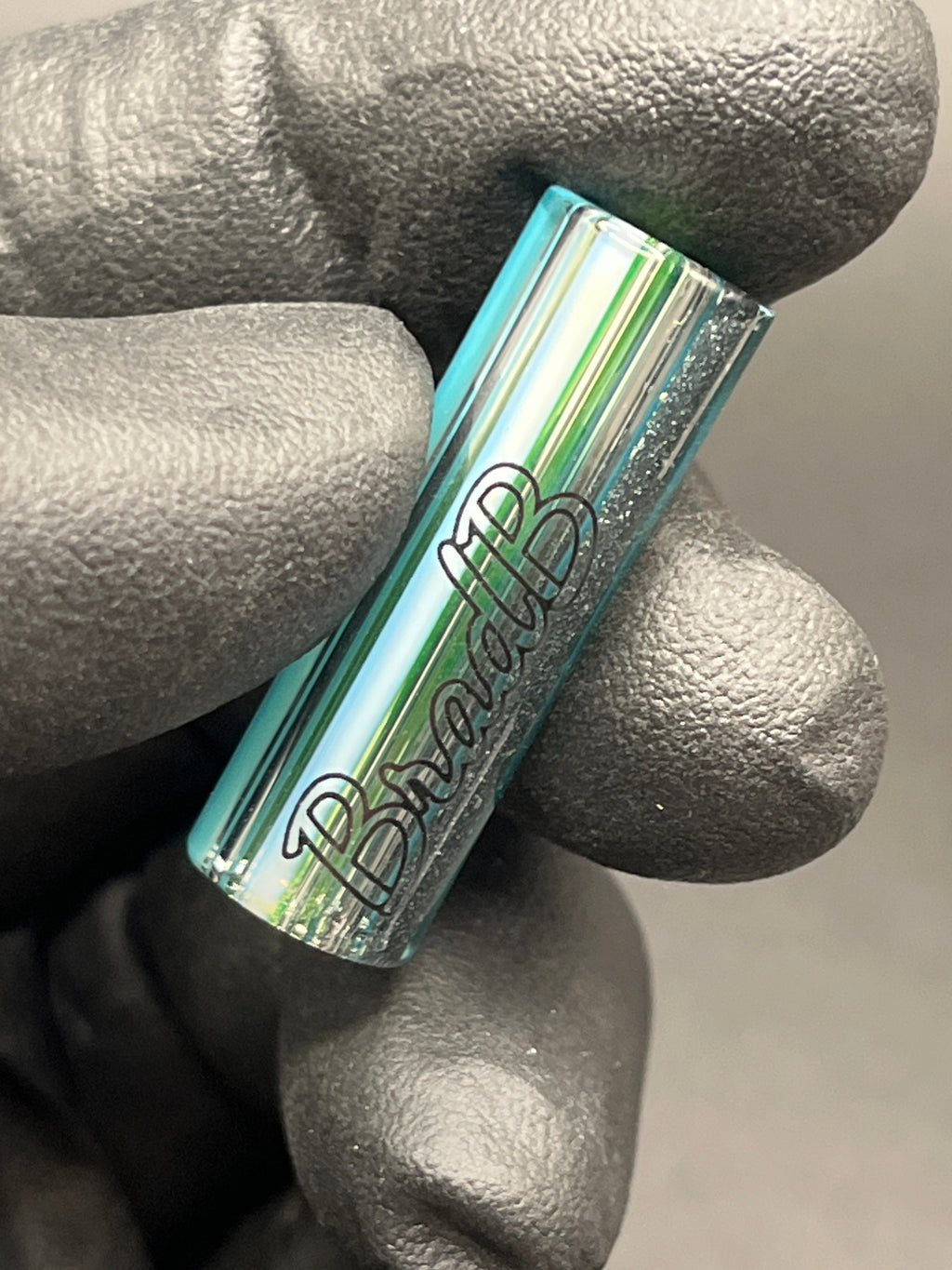 11mm - UV Reaktiv  - Brad B - USA