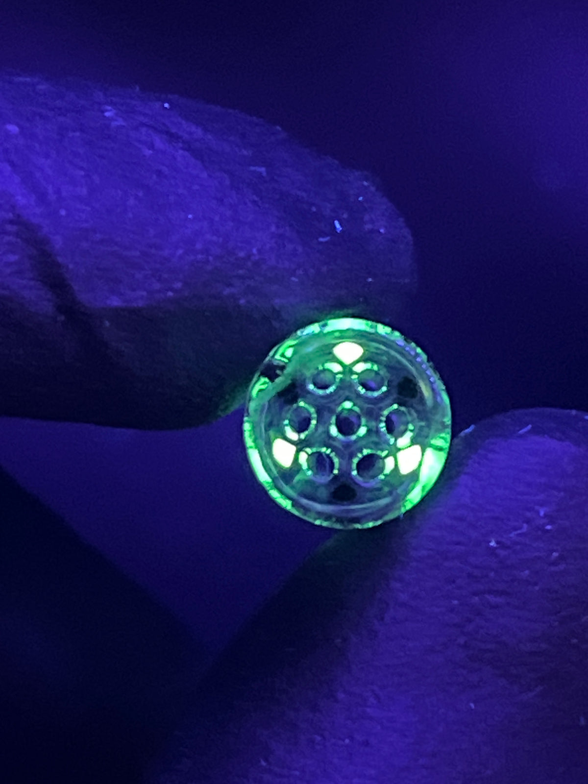 10mm - UV Reaktiv  - Brad B - USA