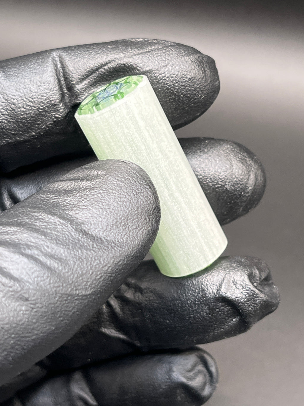14mm - UV Reaktiv - Freeek - USA