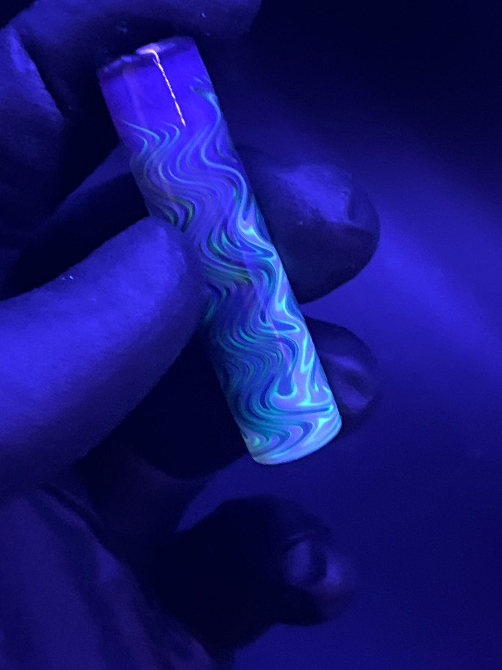 12mm - UV Reaktiv - Brad B - USA