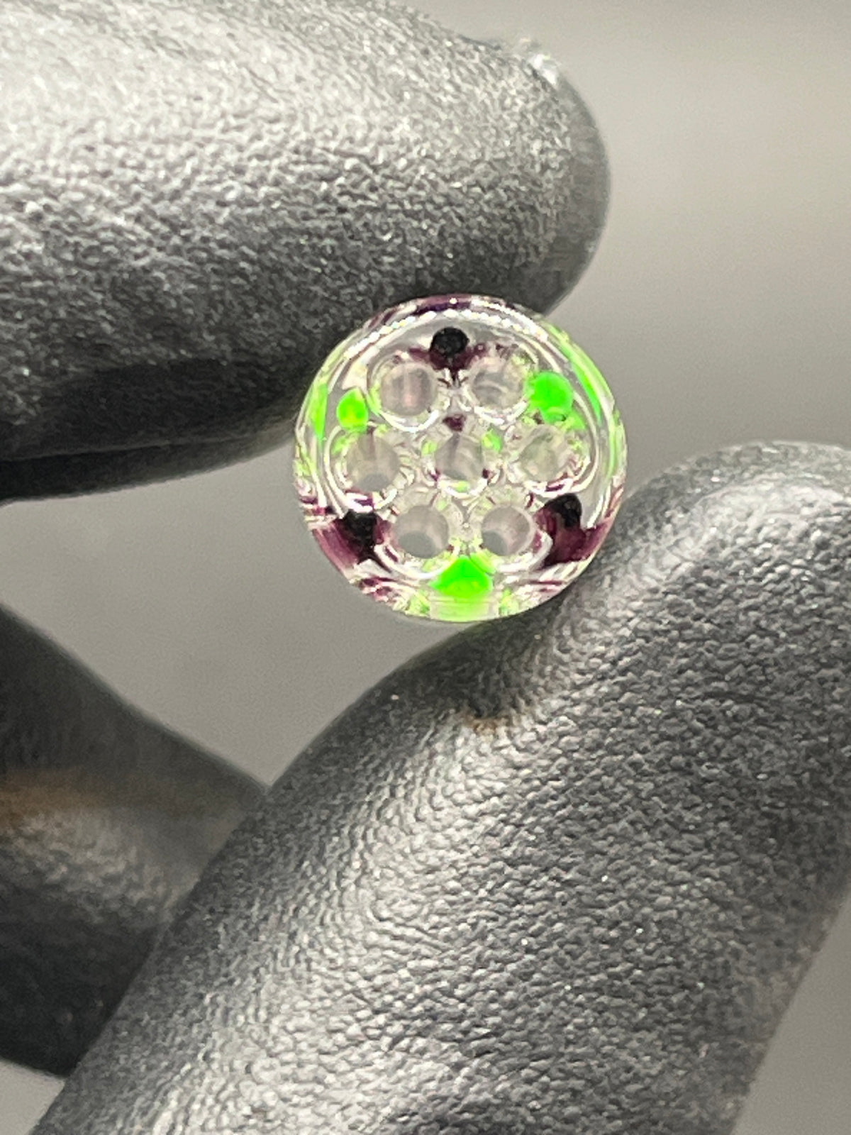 11mm - UV Reaktiv  - Brad B - USA