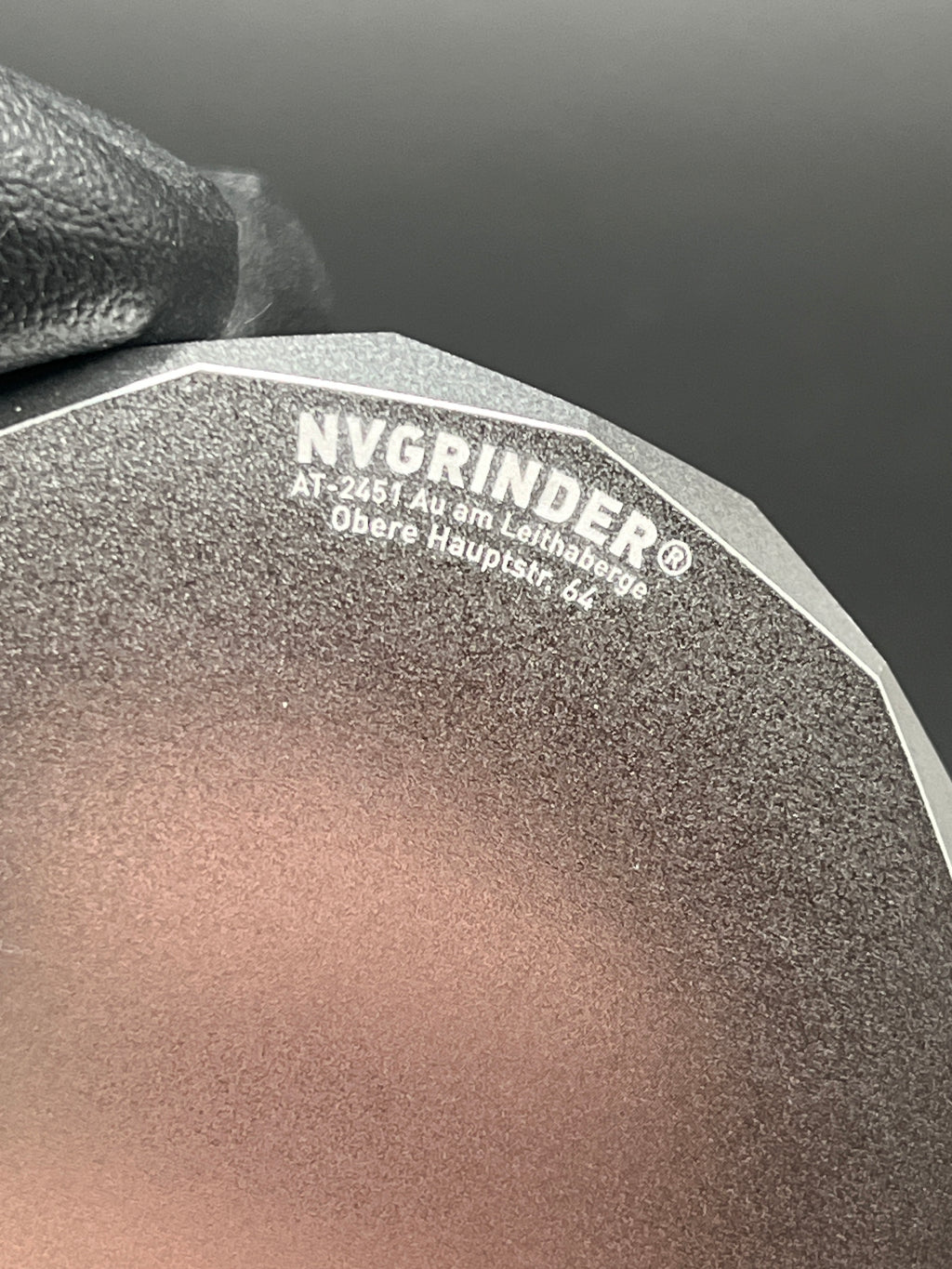 NV Grinder - Olmo Glass Edition
