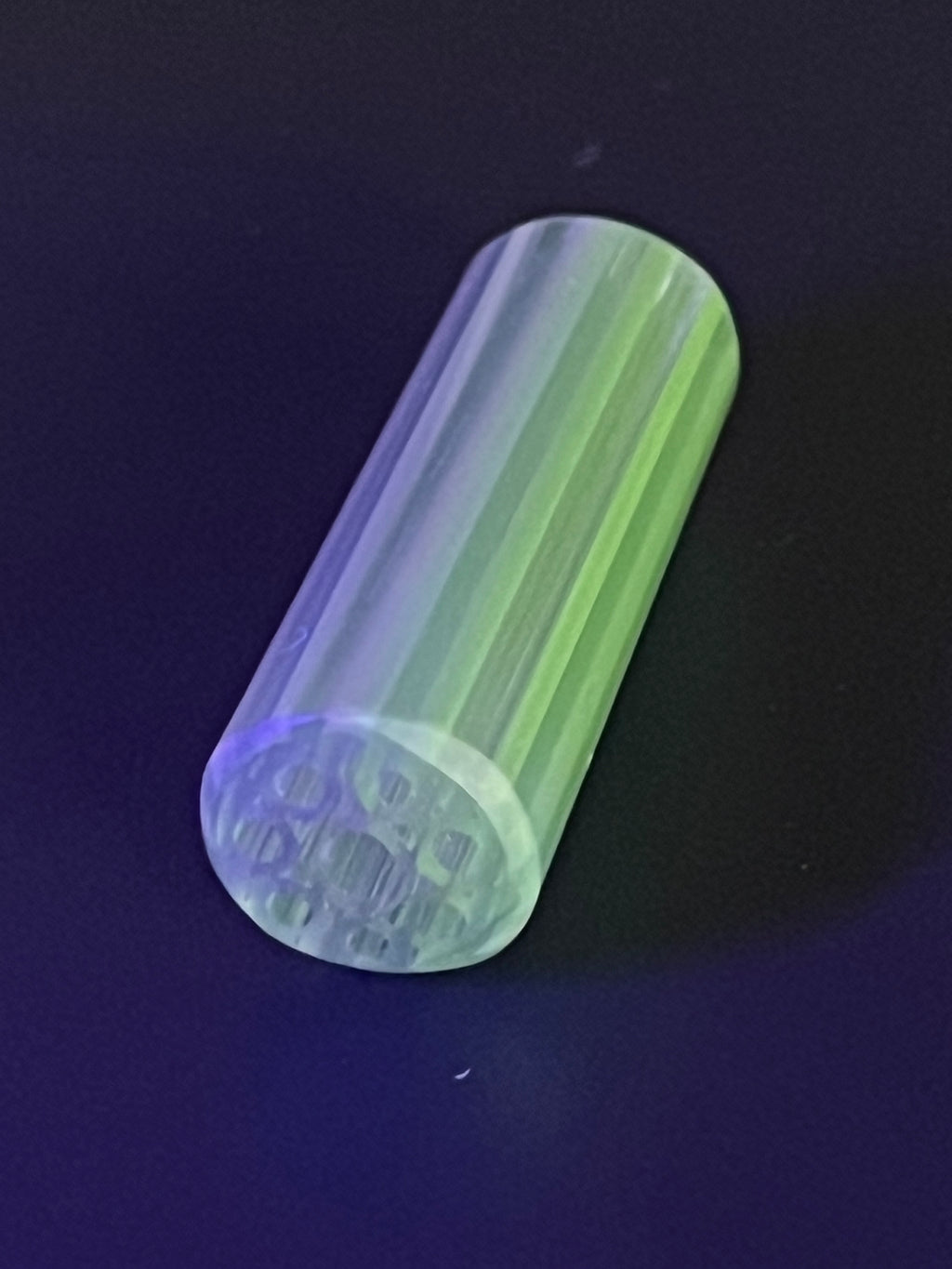 10mm - UV Reaktiv - Freeek Glass - USA