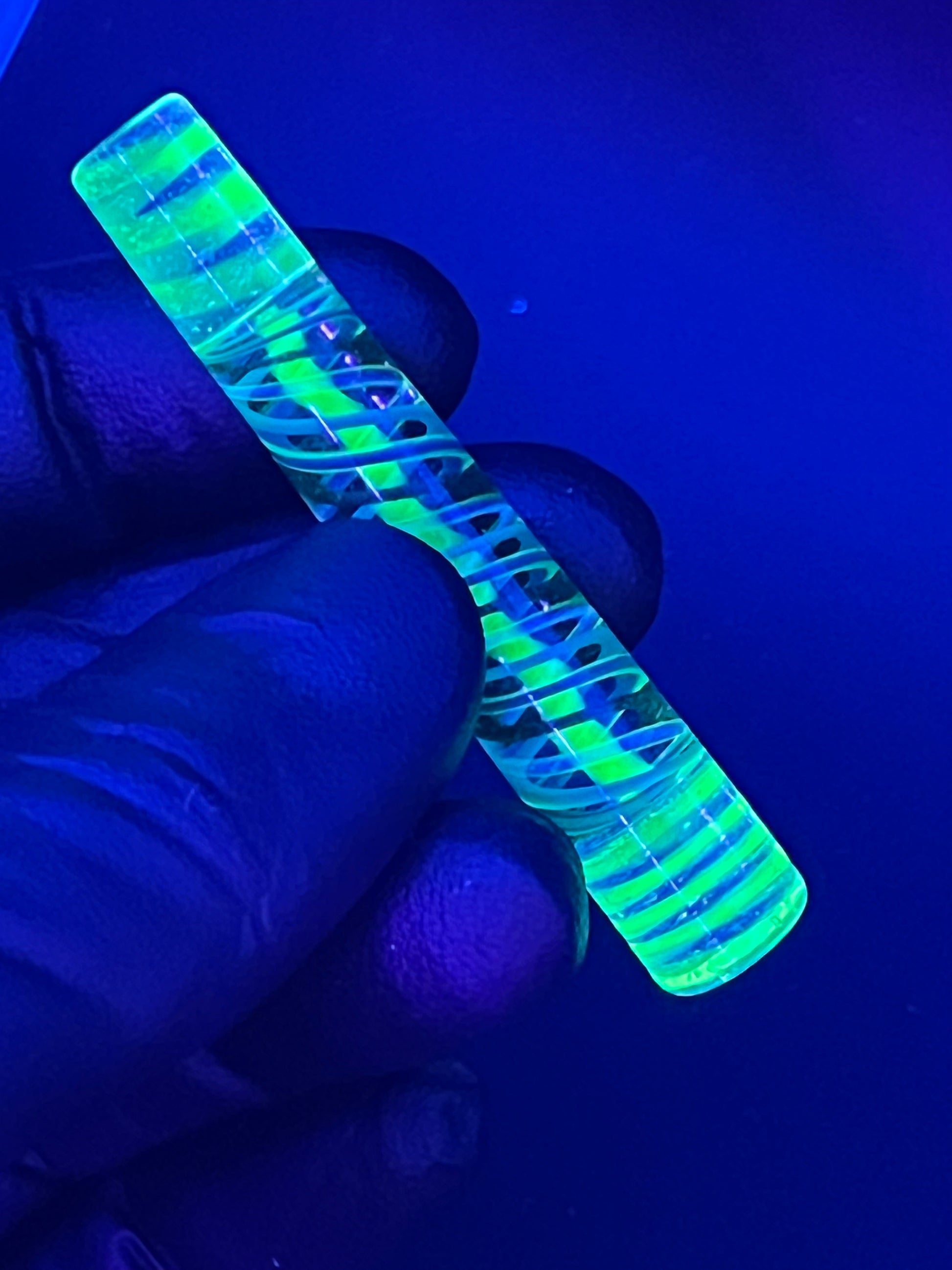 Packer - UV-Reaktiv - Brad B. - Usa