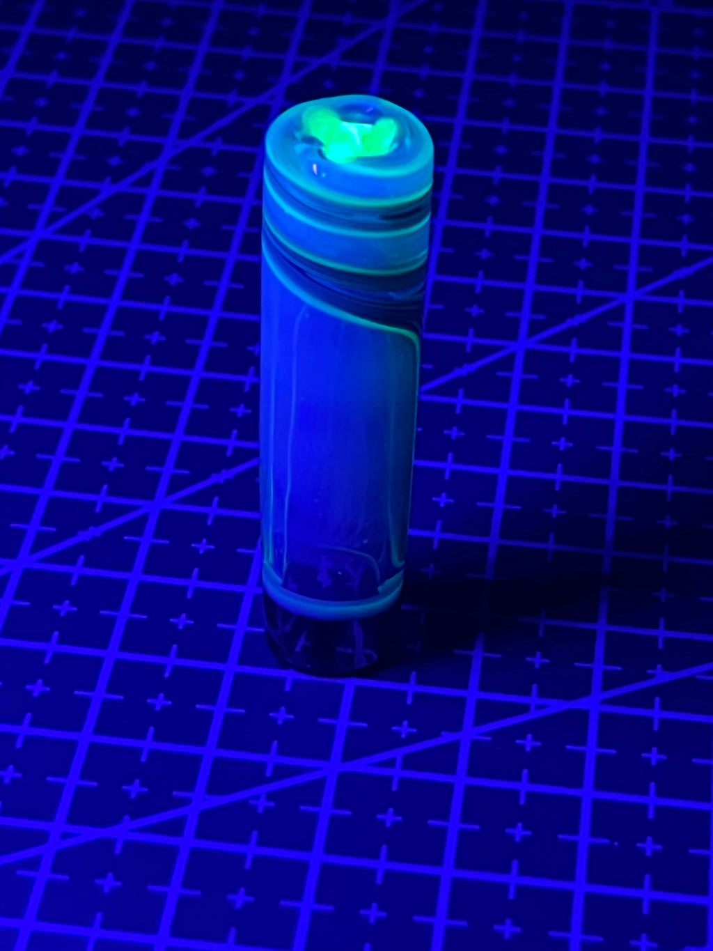 11,5mm  - UV Reaktiv - Brad B - USA