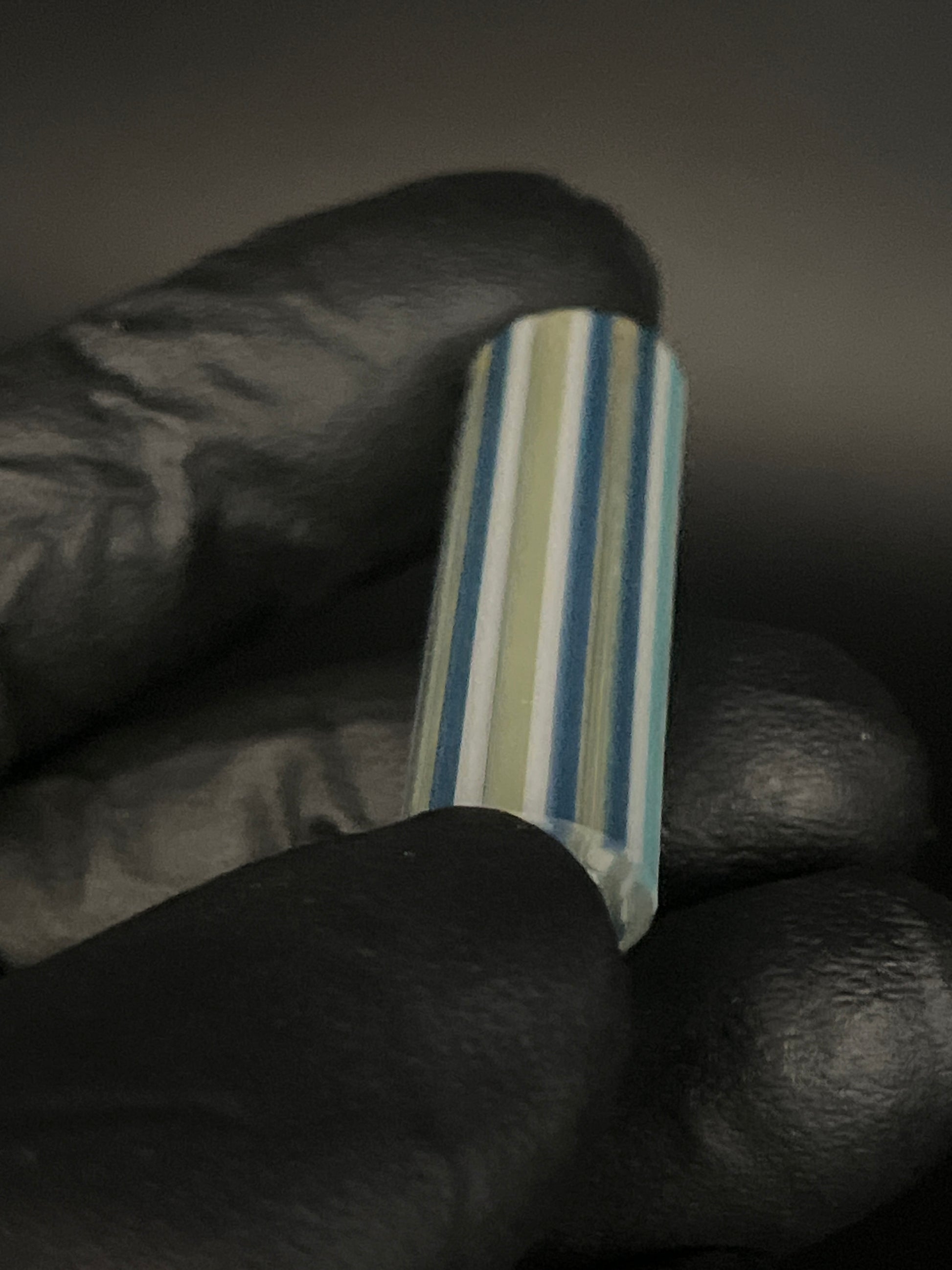 11,5mm - UV Reaktiv - Freeek Glass - USA