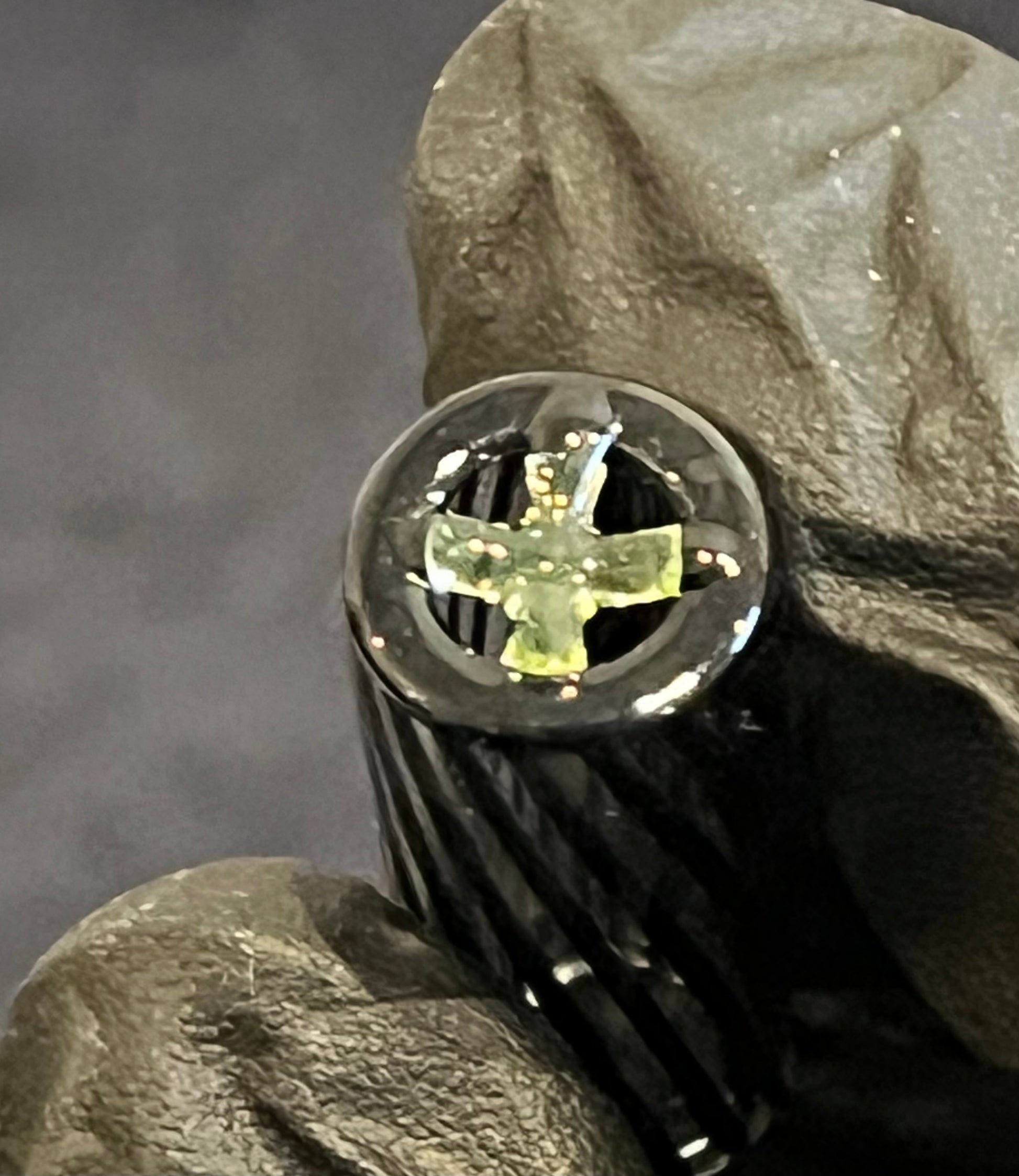 12,4 x 32,9mm - BradBGlass - Oasis Flamework - USA