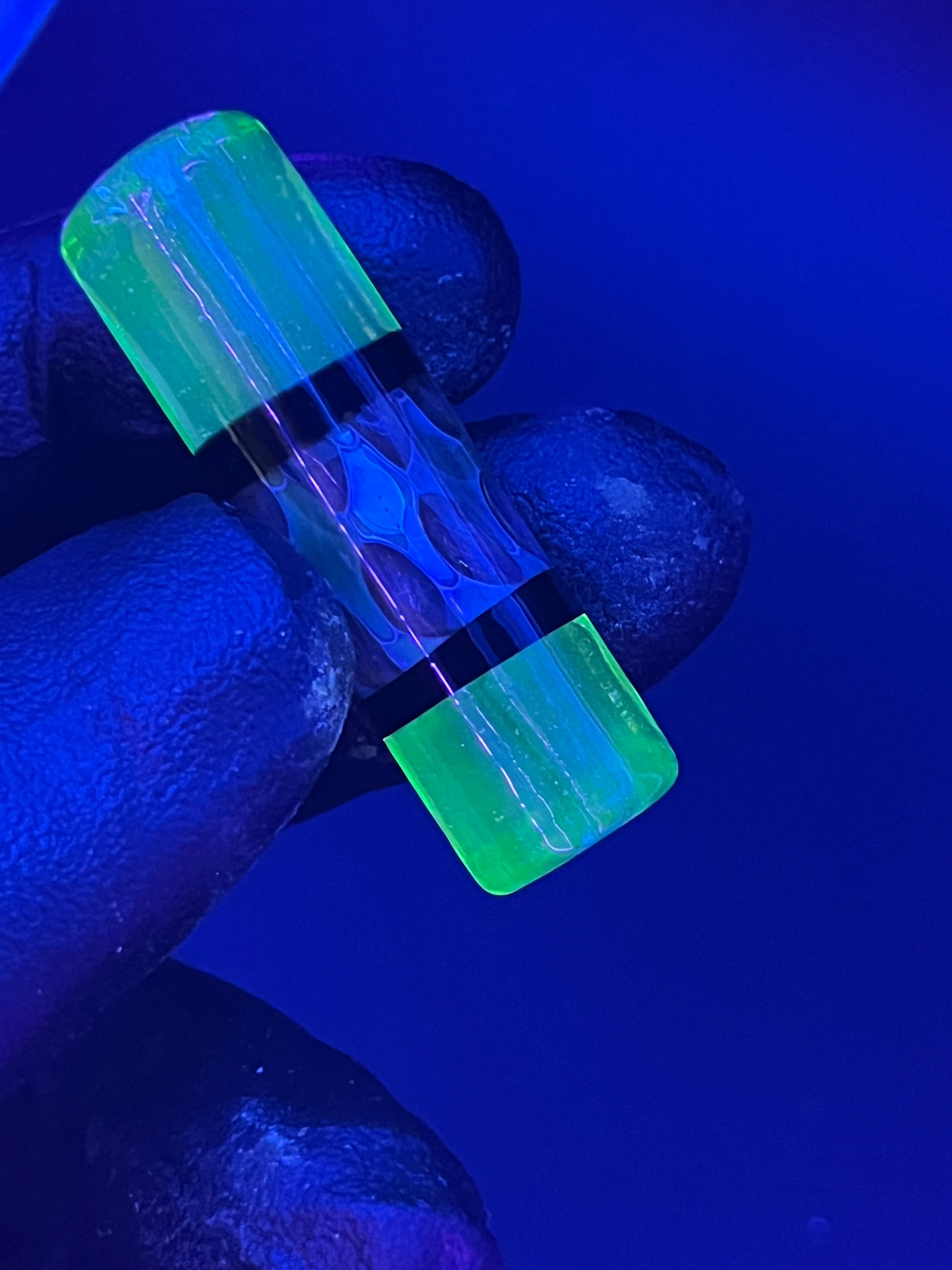 13mm - Shuhbuh - UV-Reaktiv - USA