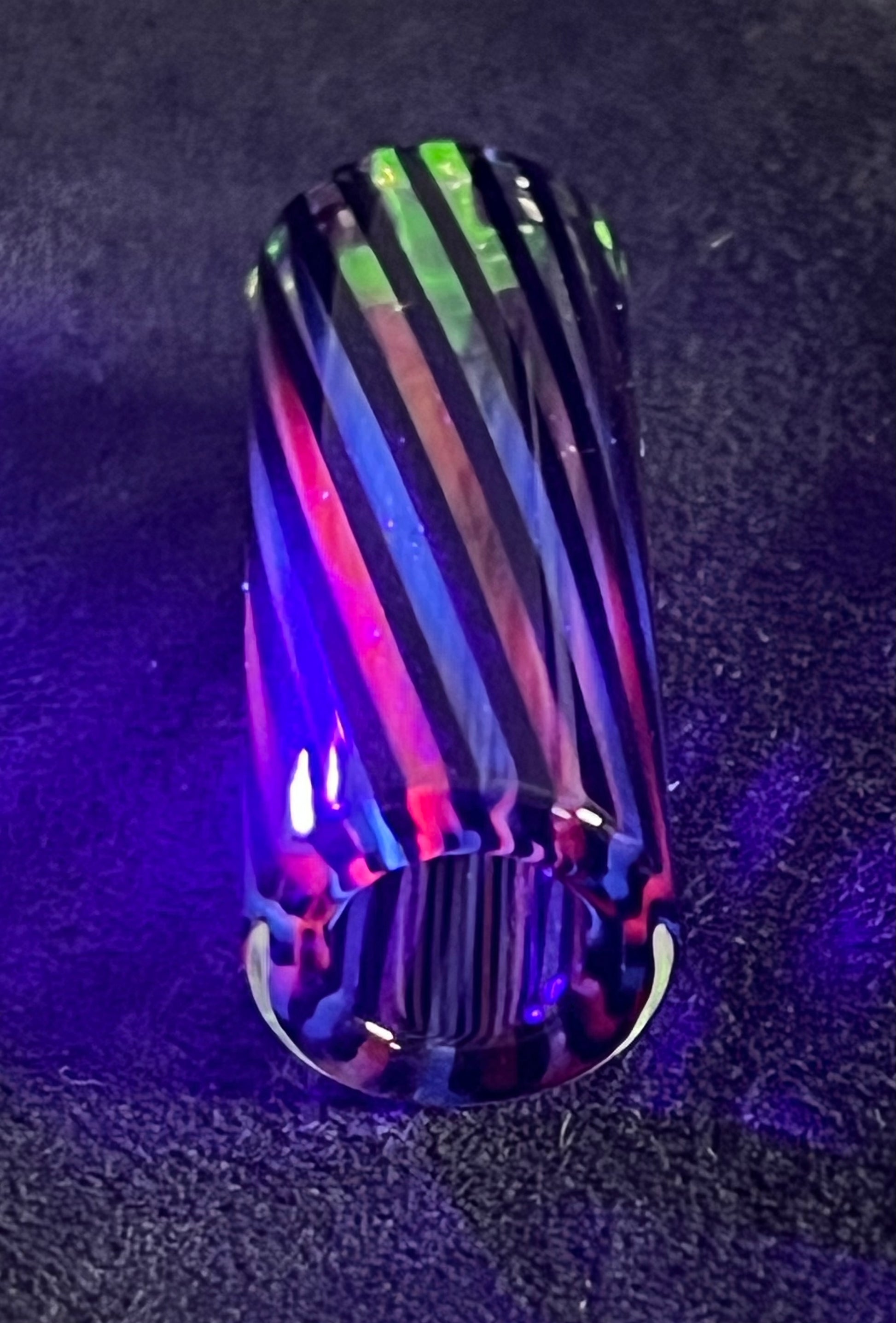 12,4 x 32,9mm - BradBGlass - Oasis Flamework - USA