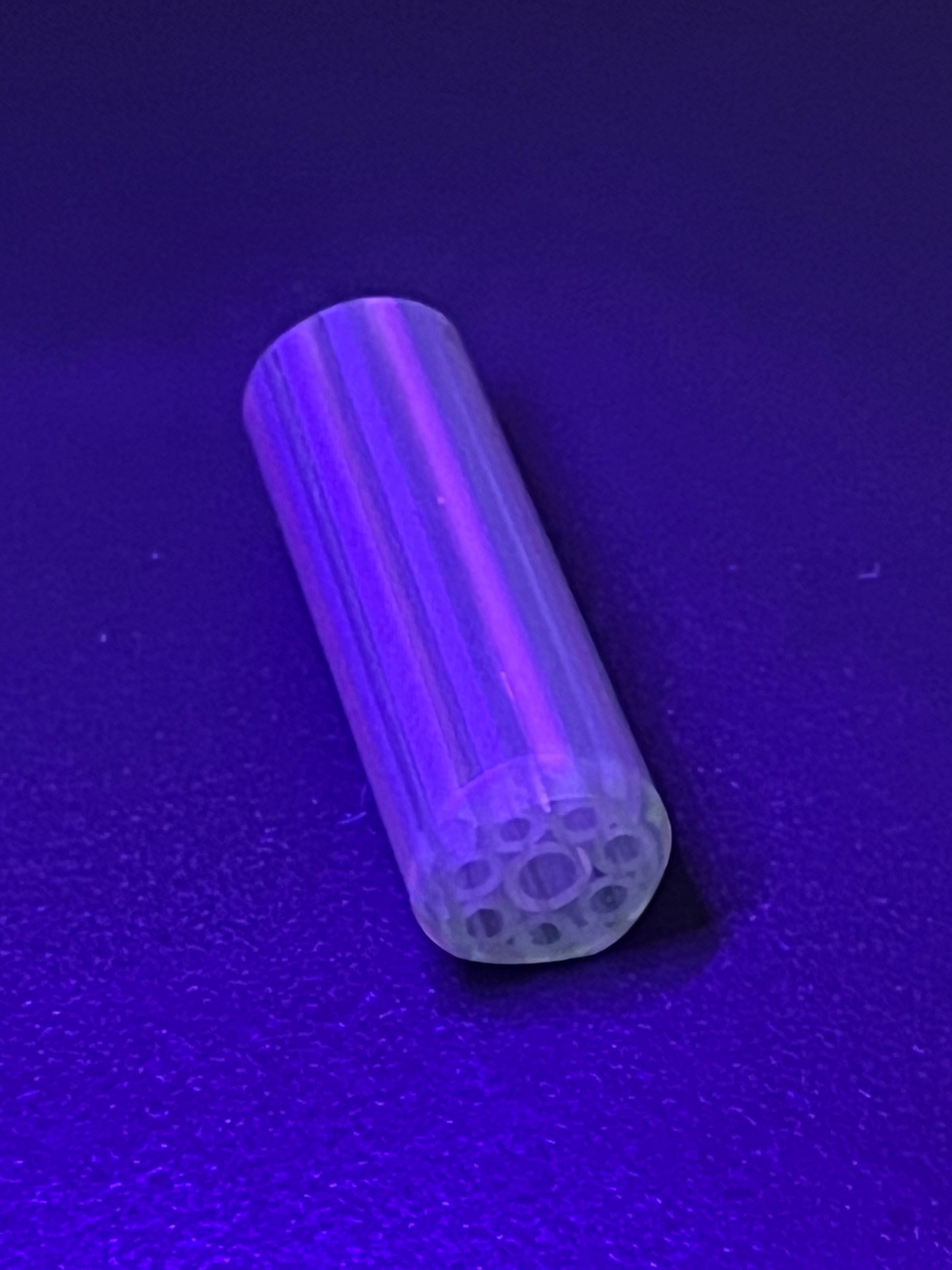 10mm - UV Reaktiv - Freeek Glass - USA