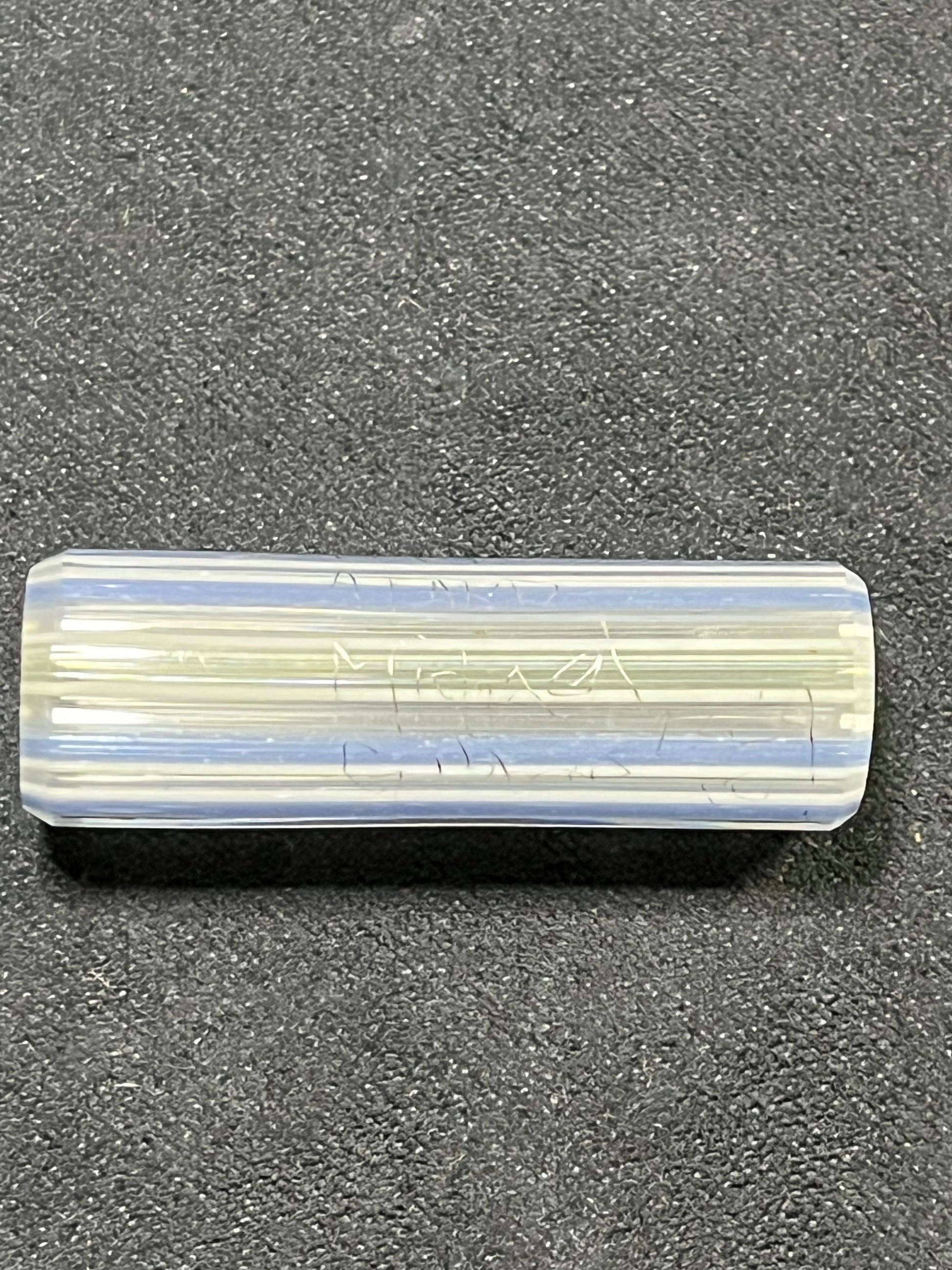 Geo Tip – Glastip, 12mm,26 Loch, UV-reaktiv, Unikat M.Gibbons