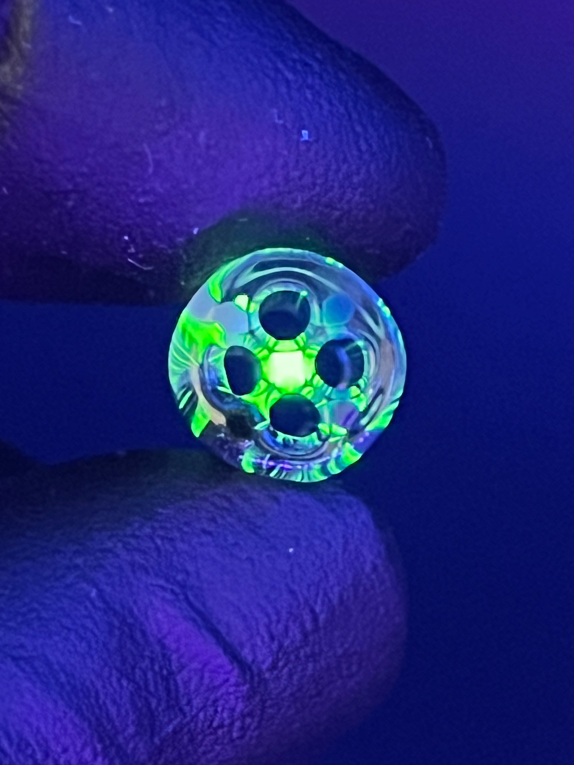 10,7mm - UV-Reaktiv - Brad B. - USA