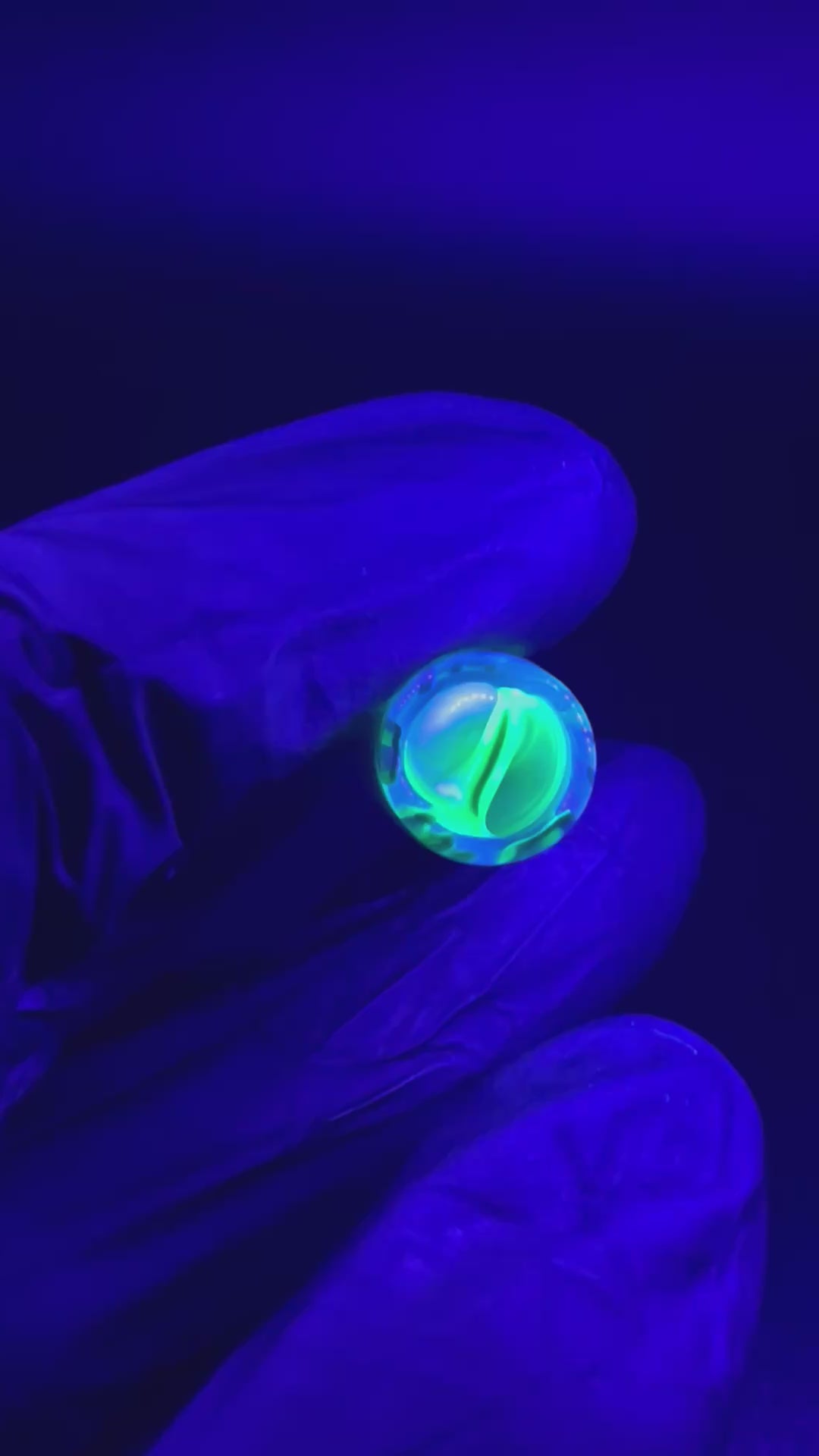 13mm - Tye Glass Art - USA - UV Reaktiv